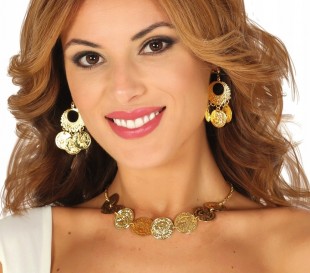  Necklace And Gipsy Earrings  Costumes in Kuwait